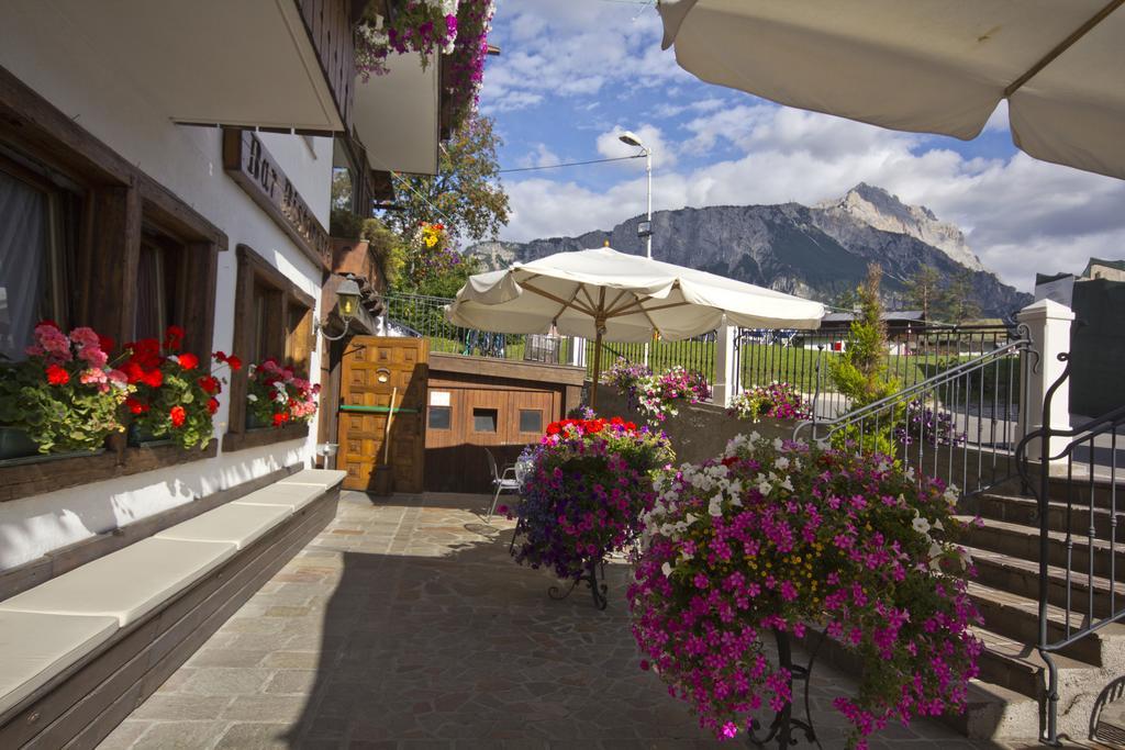 Barisetti Sport Hotel