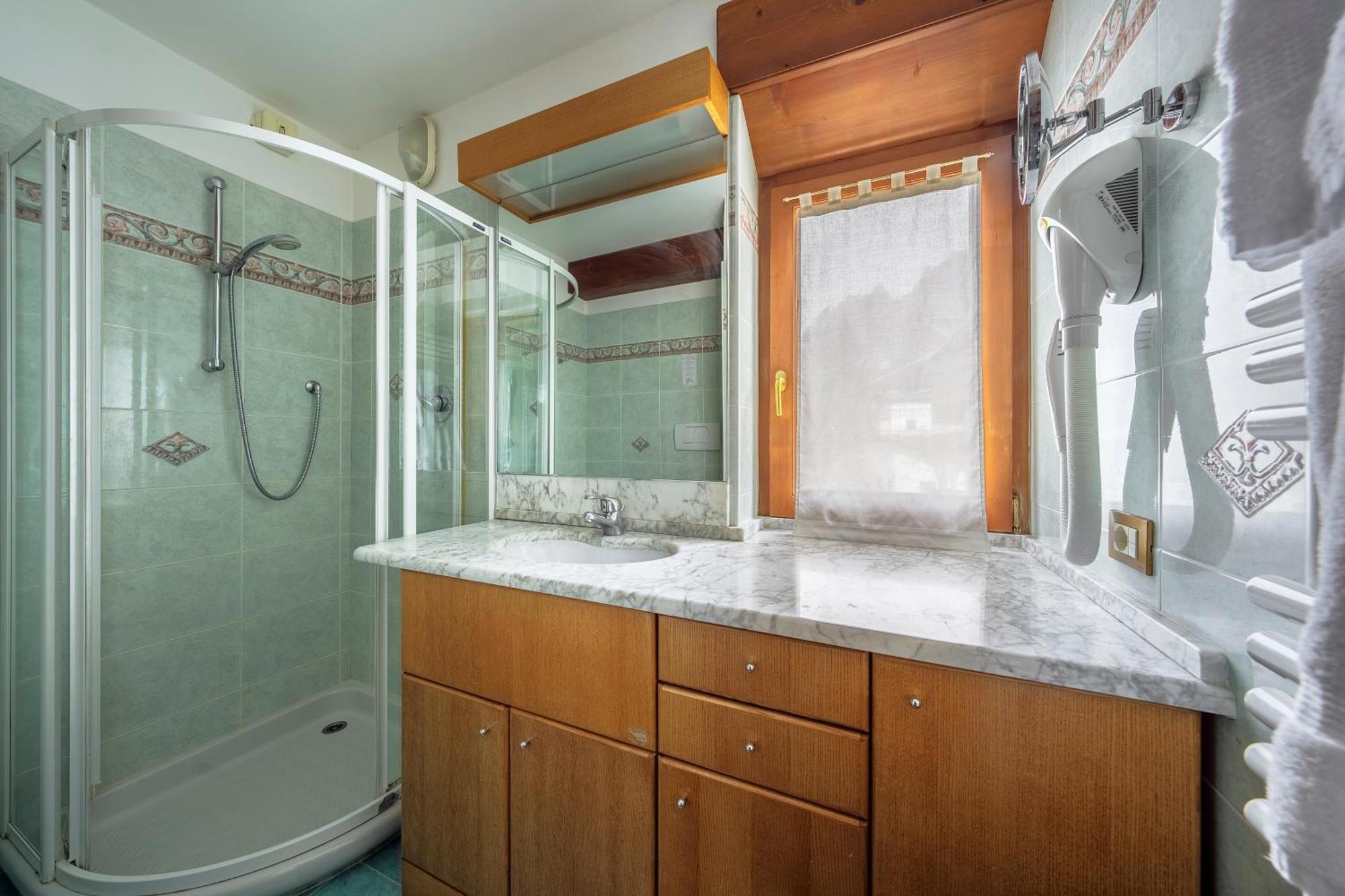 Hotel Barisetti Sport 3*